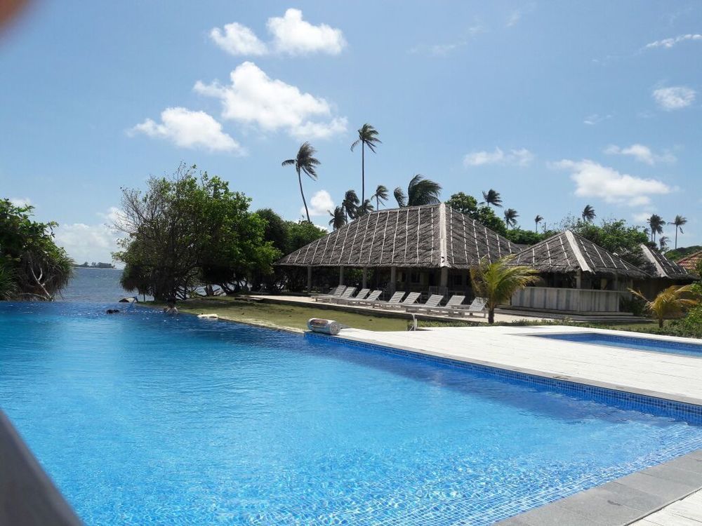 Trikora Beach Club&Resort Teluk Bakau Exterior foto
