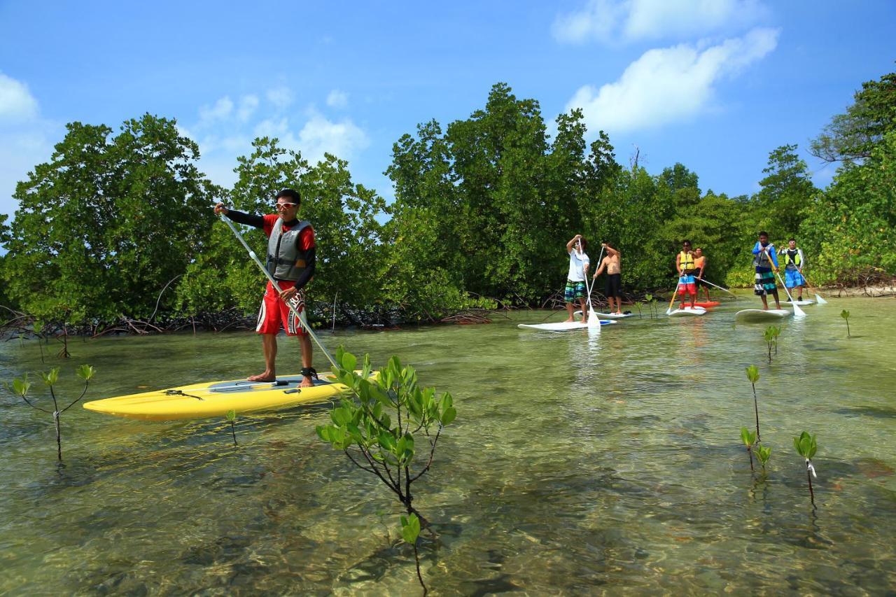 Trikora Beach Club&Resort Teluk Bakau Exterior foto